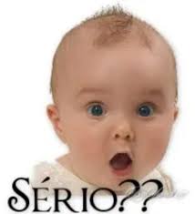 LANCE POLÊMICO! O Grêmio abriu o placar contra o Vasco após esse lance em  que a bola bateu em Victor Ferraz. O juiz consultou o VAR e anulou o gol. O  que