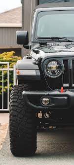 Pin By Jaime Hernandez On Cars Iphone Wallpaper Jeep Wallpaper Jeep Luxury Cars