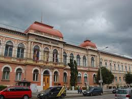 Domeniul „inginerie și activități inginerești se află pe locul secund printre cele cu majoritatea locurilor cu finanțare bugetară atât la ciclul i, studii superioare de licență, cât și la ciclul ii, studii superioare de master. Ziua De Cluj 6 000 De StudenÅ£i Noi La Utcn Cluj Ingineria ElectronicÄ La Mare CÄutare