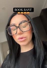 Ashley Herring's Instagram, Twitter & Facebook