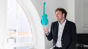 Stream tracks and playlists from sebastian elstner on. Rooom Ag Ist Landessiegerin Beim Kfw Award Grunden 2020 Thuringer Aufbaubank
