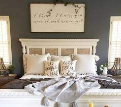 Amazing Ideas To Convert Room Into Farmhouse Bedroom Style 25 Must Try Rustic Wall Decor Ideas Featuri Bedroom Styles Rustic Farmhouse Bedroom Apartment Decor