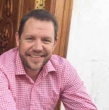 Stanley Butt's Instagram, Twitter & Facebook