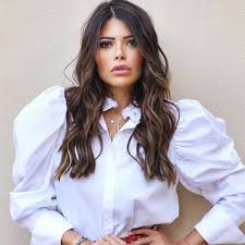 تسريحات شعر ويفي عريض للشعر الطويل مجلة سيدتي