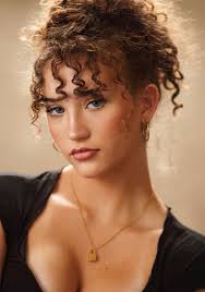 Simple portrait photography setup with Godox AD200