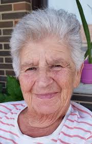 Dña. Josefa Odriozola Riegas