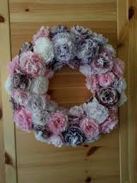 Kranz Aus Serviettenblumen Servietten Blumen Serviettenblumen Blumen Basteln