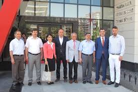 Bu demokratik bakış açısına sahip bir rektörün varlığı, üniversite pakdemirli'yi, rektör atandığı için kutlamak ister ve manisa celal bayar üniversitesi'ne geleceğini. Cbu Rektoru Prof Dr Mehmet Pakdemirli Den Odamiza Ziyaret Manisa Ticaret Ve Sanayi Odasi