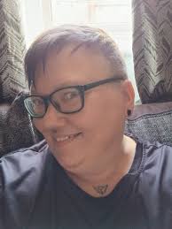 Should I go back to my 2000 hairstyle?