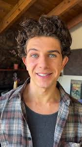 Luke Leger's Instagram, Twitter & Facebook