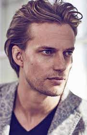 Massimo Dutti March 2015 Menshairstyles Mens Hairstyles Medium Thin Hair Mens Medium Length Hairstyles