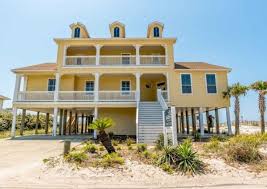 Family Reunions In Pensacola Beach Southern Vacation Rentals Beach Houses For Rent Beachfront House Vacation Home Rentals