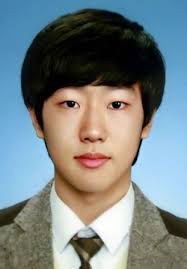 Hoyeon Kim's Instagram, Twitter & Facebook