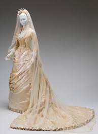 Pin By Barb Smith On Wedding Gowns 1800 1899 Victorian Wedding Dress Historical Wedding Dresses Wedding Gowns Vintage