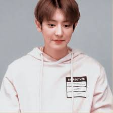 Pemberkatan rumah keluarga ibu fransiska aggriani lingkungan st yasinta jatijajar di perumahan jatijajar blok a 13 no 6. Pin By Nanda Fransiska On Chanyeol Chanyeol And Kyungsoo Chanyeol Exo Chanyeol