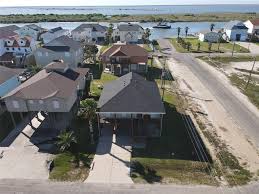 54 PELICAN STREET, PORT O CONNOR, TX 77982