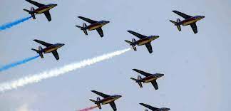 À cette occasion, la patrouille de france (paf) a survolé la ville, mettant ainsi fin à plus de quatre mois. Le Havre La Patrouille De France Survolera Le Havre Aujourd Hui