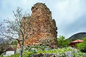 Drosopigi is on mount vitsi, 14 kilometres from florina. Tower Of Drosopigi Greek Castles