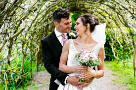 Short coverage (3 hours minimum) for weddings in and around bristol my price for short coverage is £375 for 3 hours. Wright Wedding Photography Bristol Wedding Photographer
