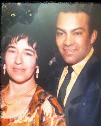 New Years Eve 1966 in the Concord Hotel! I was a waitress Nestor was a  busboy! We started dating in October 1965! Marrried 1968 still married! It  all started in the Concord!