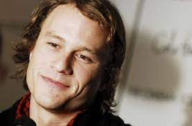 Heathcliff andrew ledger genannt heath ledger war ein australischer schauspieler. Heath Ledger Ein Emotionaler Tag Fur Seine Eltern Tv Spielfilm