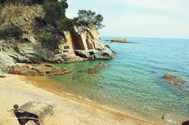 It is 3 kilometers from tossa de mar and 7 from lloret de mar. Cala Llevado Red Costa Brava