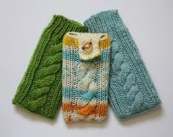 If you'd prefer to sew in your ends a tapestry needle. Knitted Phone Case Etsy