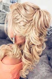 If you don't have time to make it to the beauty salon before your homecoming dance, you can easily. Homecoming Hairstyles 2020 Cute Hairstyles For Homecoming Ladylife