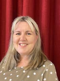 Jane Maddocks's Instagram, Twitter & Facebook