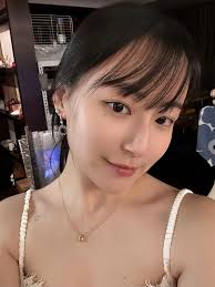 今天去試穿Vivienne Westwood 婚紗真的太太太美了完全不用考慮其他品牌西太后我的夢想婚紗😭😭😭  好期待半年後見到我的漂亮Minerva 又有健身的動力了🙈✨