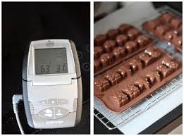 Comment Faire Des Petits Chocolats Maison Temperage Chocolat Chocolat Maison Petit Chocolat