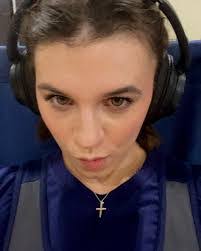 Kelly Knoblauch's Instagram, Twitter & Facebook