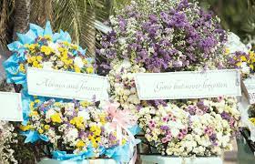 This simple guide gives some ideas for what to write in funeral messages including examples of phrases and verses of remembrance for funeral flowers and cards, as well as words of. What To Write On A Funeral Wreath Heartfelt Messages Lovetoknow