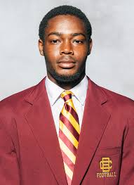 Dominique Linton's Instagram, Twitter & Facebook