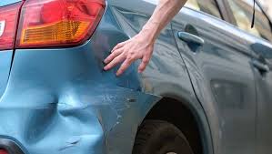 Zeugensuche nach Unfallflucht