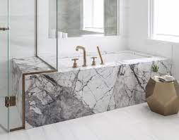 8 600,00 € codice # 13284 q.ty: Un Bagno In Marmo E Ottone A Toronto Besidebathrooms