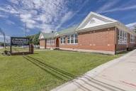 Vintage Schoolhouse - 5383 Lee Hwy, Troutville, VA
