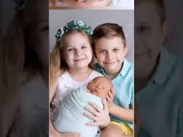 Roma wants to play with diana, but she is sleeping soundly. Kids Diana And Roma Little Baby Brother Shorts Youtube Little Babies Kids Baby