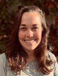 Caroline Kern's Instagram, Twitter & Facebook