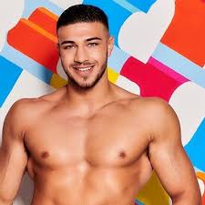 Tommy and tyson fury are related as the latter is the love island star's older brother. Tommy Fury Bio Affair Single Net Worth Age Nationality Height Boxer Tv Star