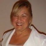 Adrienne Henn's Instagram, Twitter & Facebook