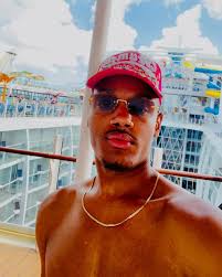 Logan (@logan_mcneill4) • Instagram photos and videos