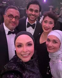 Congratulations once again to the beautiful couple! @pevpearce & @mirzan__m  May your love story continue to bloom and bring you endless happiness,  laughter, and cherished moments together. Here's to a lifetime of