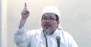 Bpjs ketenagakerjaan juga kata kejaksaan 43 trilyun dimaling, kata tengku zul dikutip fajar.co.id di. Mengerikan Ini Doa Luar Biasa Ustadz Tengku Zul Terhadap Pemimpin Bangsa Abadikini Com