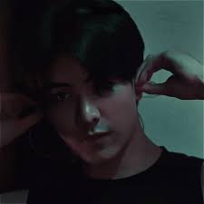 Мой конь к старой городским дорогам