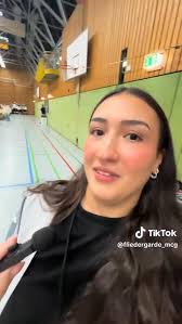 Vorstellungsrunde Ü15💜 Tanzmariechen Leonie Simon Badisch-Pfälzische  Trizemeisterin 22/23 🏆 Leonie hat mit 14 Jahren in der Kampagne 19/20 zum  ersten Mal als Mariechen auf der Bühne gestanden 🩰 Für die MCG startet