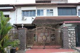 House for rent jalan serampang @ taman pelangi ~ double storey semi detached 4 bedroom 3 bathroom already convert to commercial title facing main road rental rm7000 nego is a residential neighborhood that located in johor bahru, johor. Taman Pelangi For Sale In Johor Bahru Propsocial
