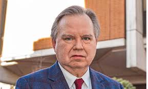 Grenfell housing chief slams Theresa May's 3 week rehoming promise to  survivors