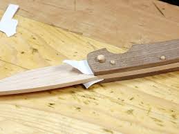 Templates are a great way to make a good looking knife. How To A Wooden Pocket Knife With Hand Tools Ibuildit Ca