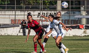 O flamengo é o nono colocado, com 14 pontos. Corinthians Bate Flamengo E Reassume Ponta Do Brasileiro Feminino